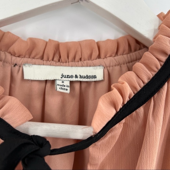 JUNE & Hudson ruffle neck sleeveless blouse - Picture 4 of 5